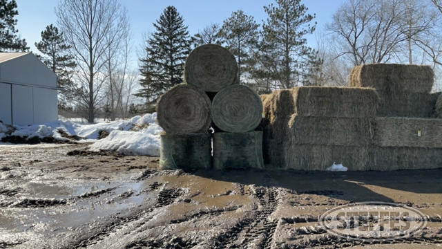 (14 Bales) 4x5 rounds